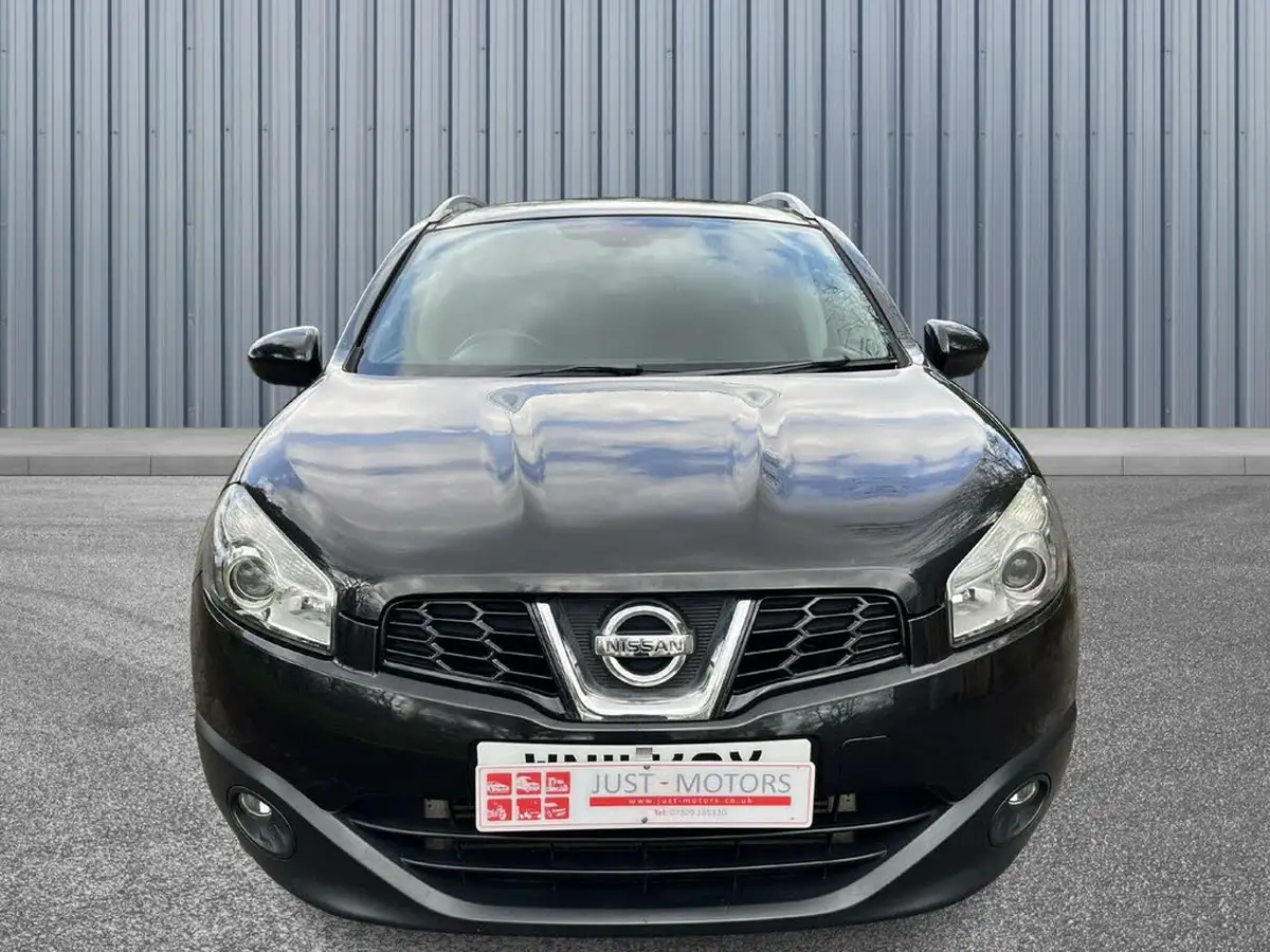 2011-nissan-qashqai2-15td-n-tec-big-1