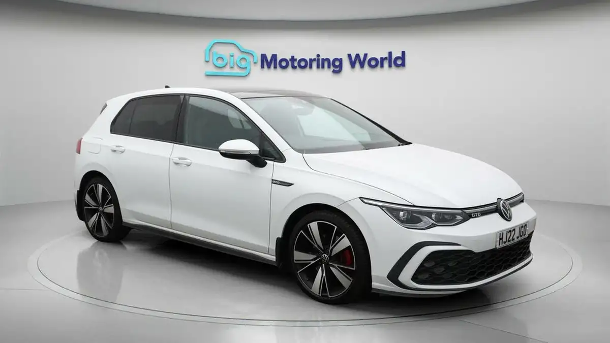 2022-volkswagen-golf-20tdi-gtd-big-1