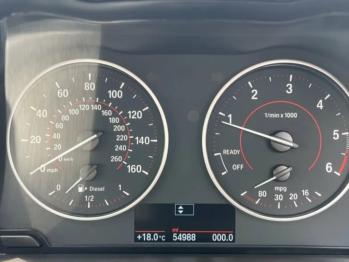 2015-bmw-2-series-20td-220d-m-sport-coupe-2d-big-13