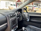 2007-porsche-cayenne-32-small-10