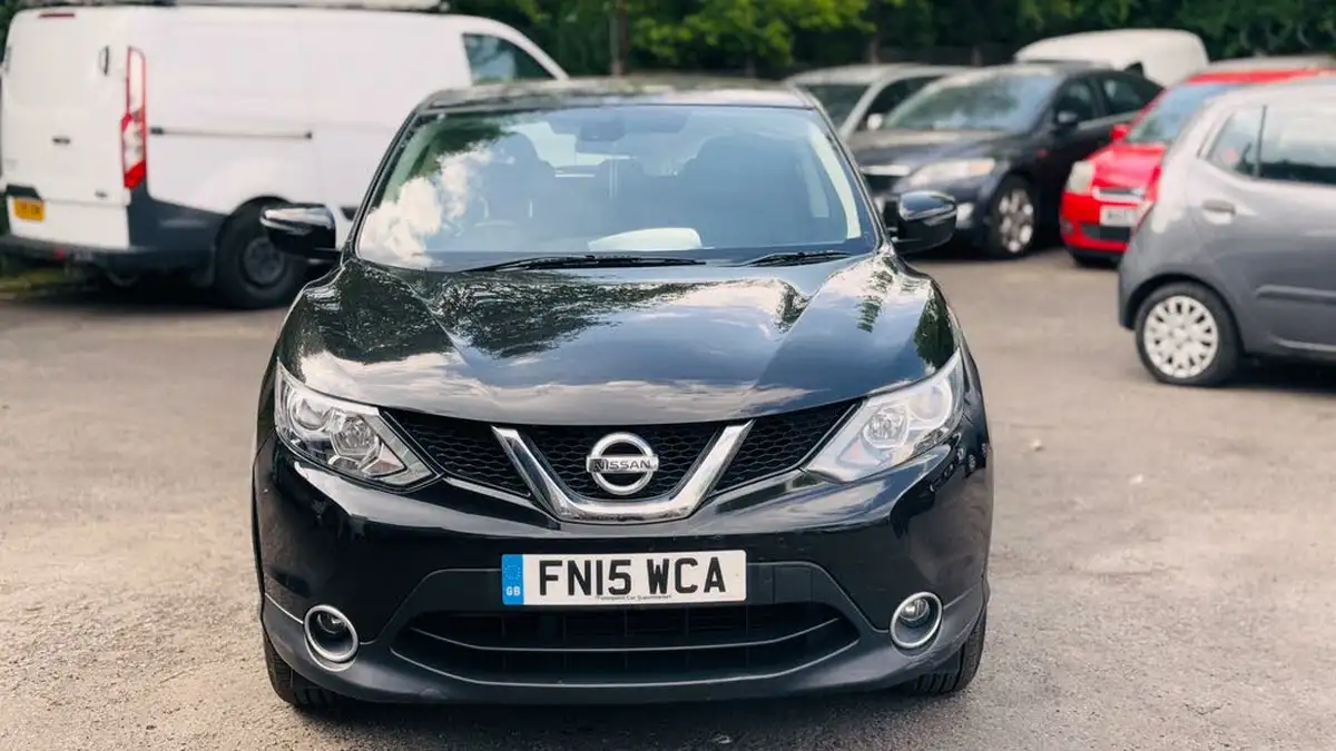 2015-nissan-qashqai-big-1