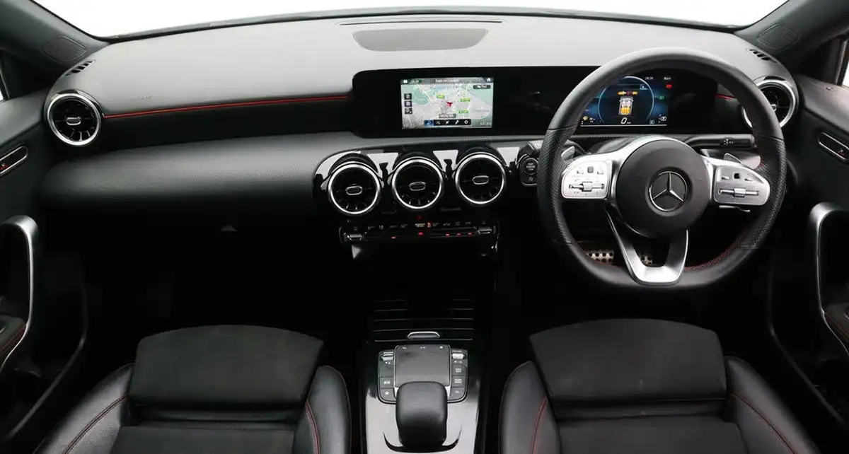2020-mercedes-benz-a-class-20d-a220d-amg-line-hatchback-5d-big-13