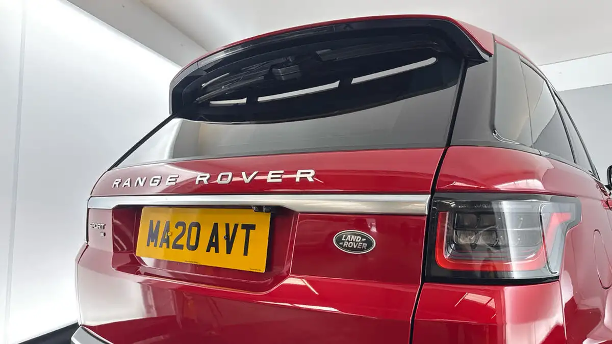2020-land-rover-range-rover-sport-30-sdv6-hse-big-27