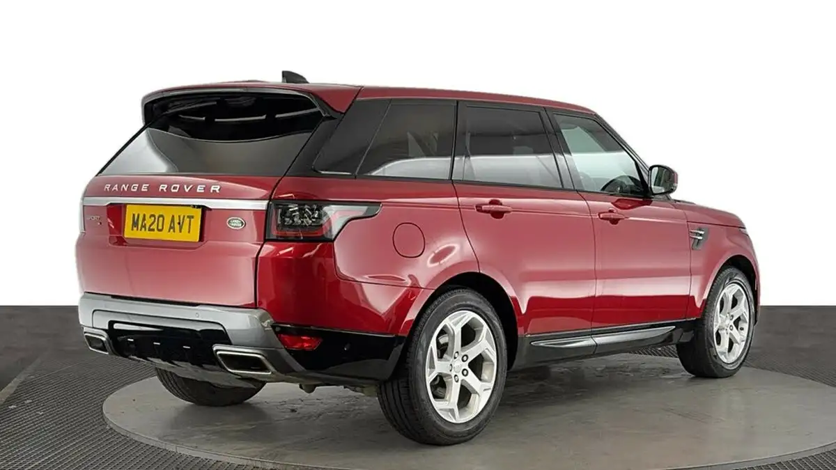 2020-land-rover-range-rover-sport-30-sdv6-hse-big-3