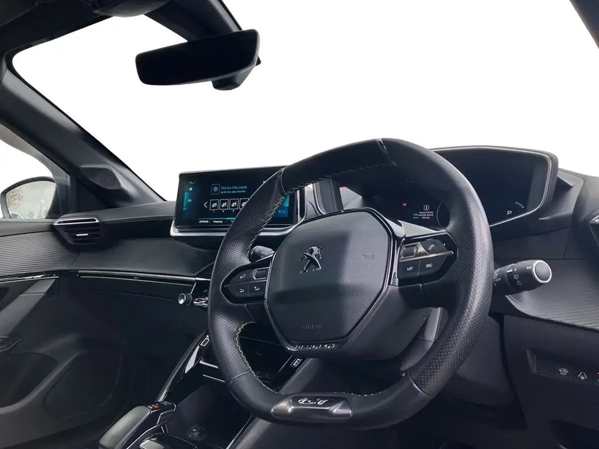 2021-peugeot-208-e-gt-premium-big-8