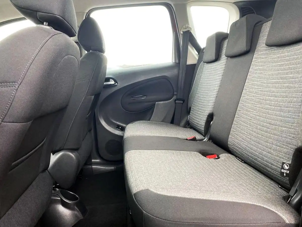 2017-citroen-c3-picasso-16bluehdi-edition-big-11