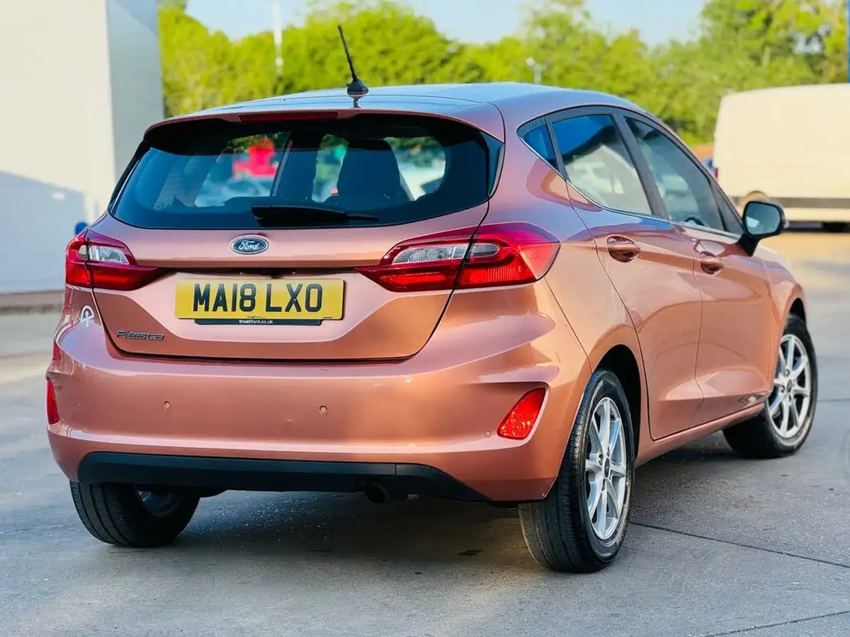 2018-ford-fiesta-11-ti-vct-zetec-bo-play-series-5d-big-43