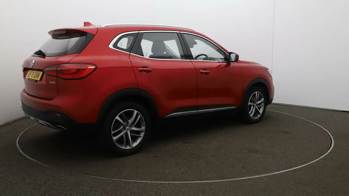 2022-mg-hs-15t-gdi-excite-162ps-big-51