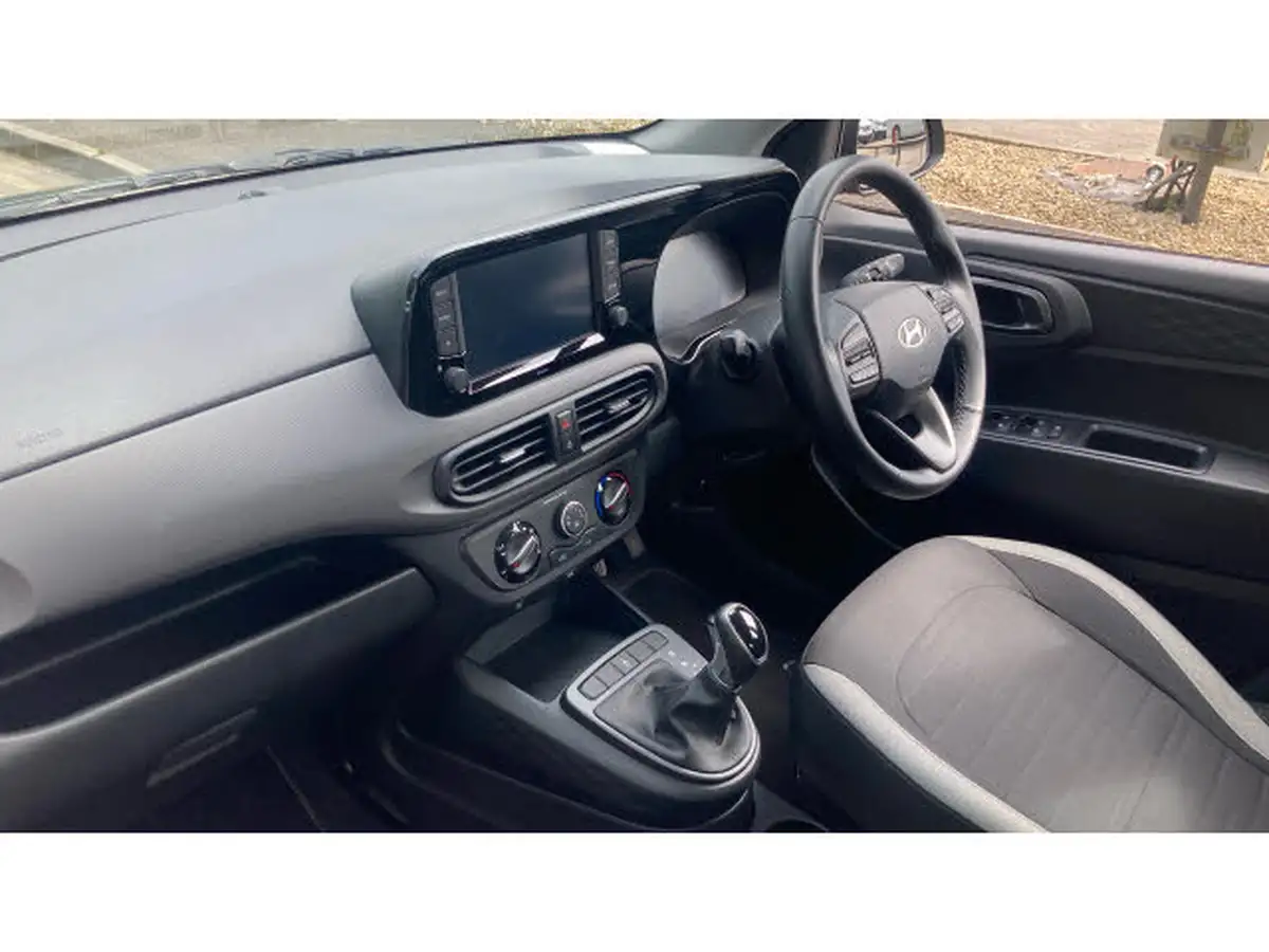 2024-hyundai-i10-10-advance-67ps-auto-big-8