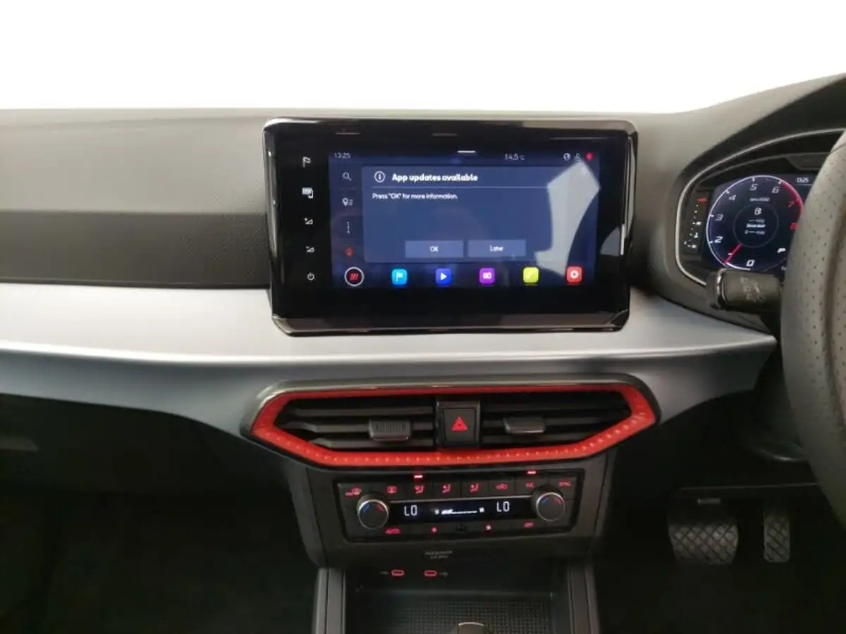 2024-seat-ibiza-10-tsi-fr-sport-115ps-dsg-big-10