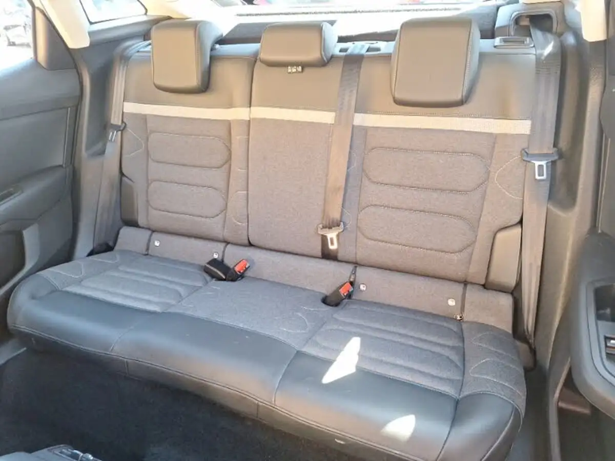 2022-citroen-c4-12-puretech-shine-130ps-big-5