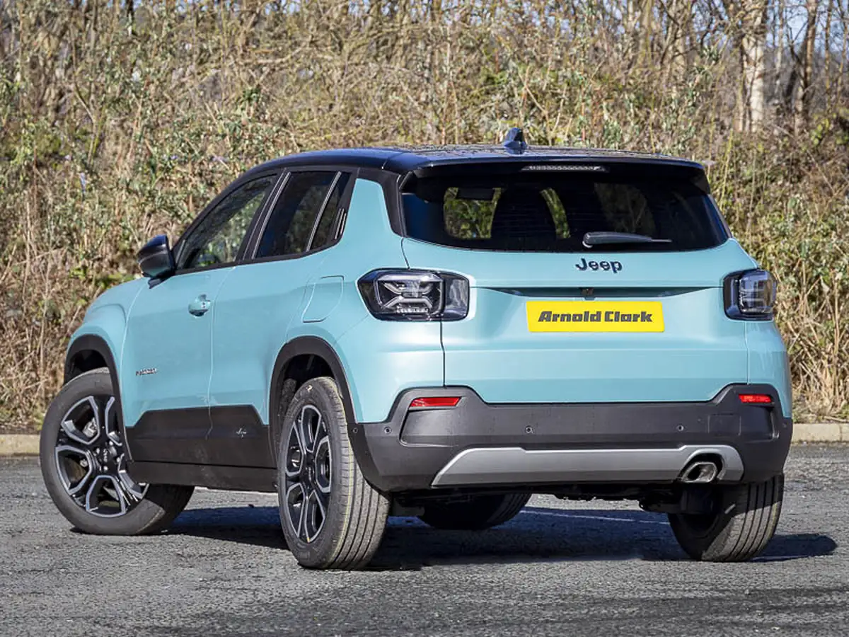 2025-jeep-wrangler-20-gme-sahara-big-1