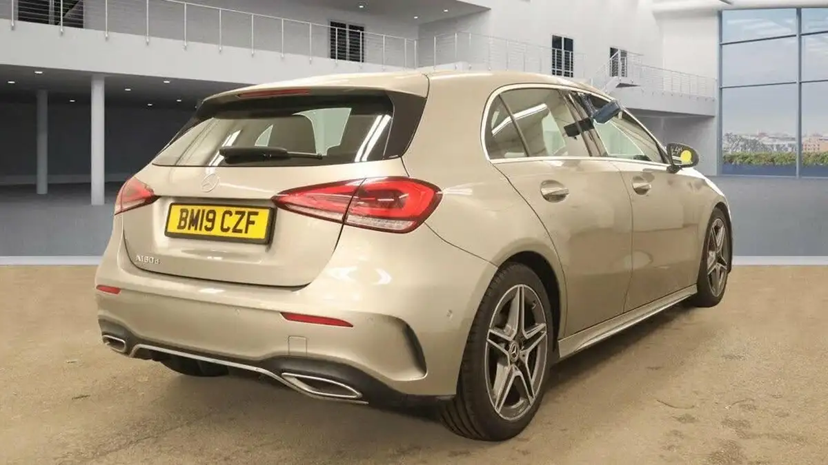 2019-mercedes-benz-a-class-15d-a180d-amg-line-executive-hatchback-5d-7g-dct-big-3