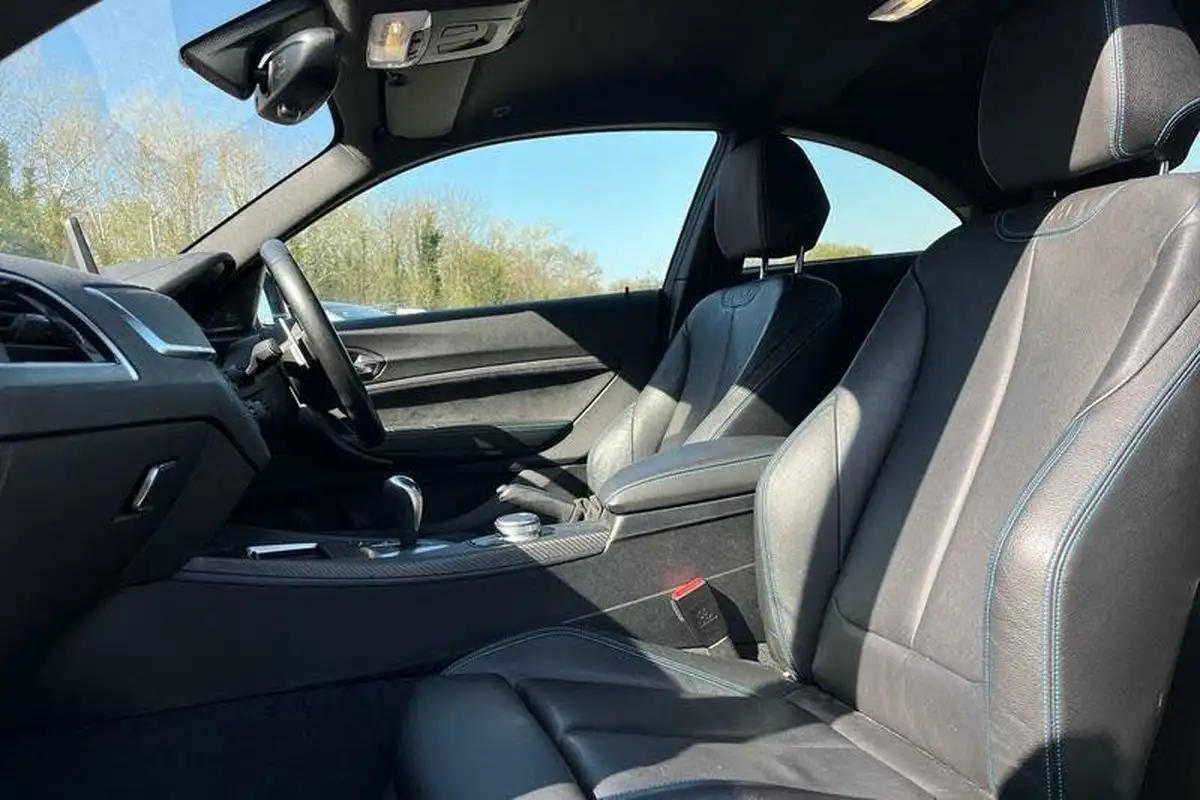 2018-bmw-2-series-30-m2-dct-big-18