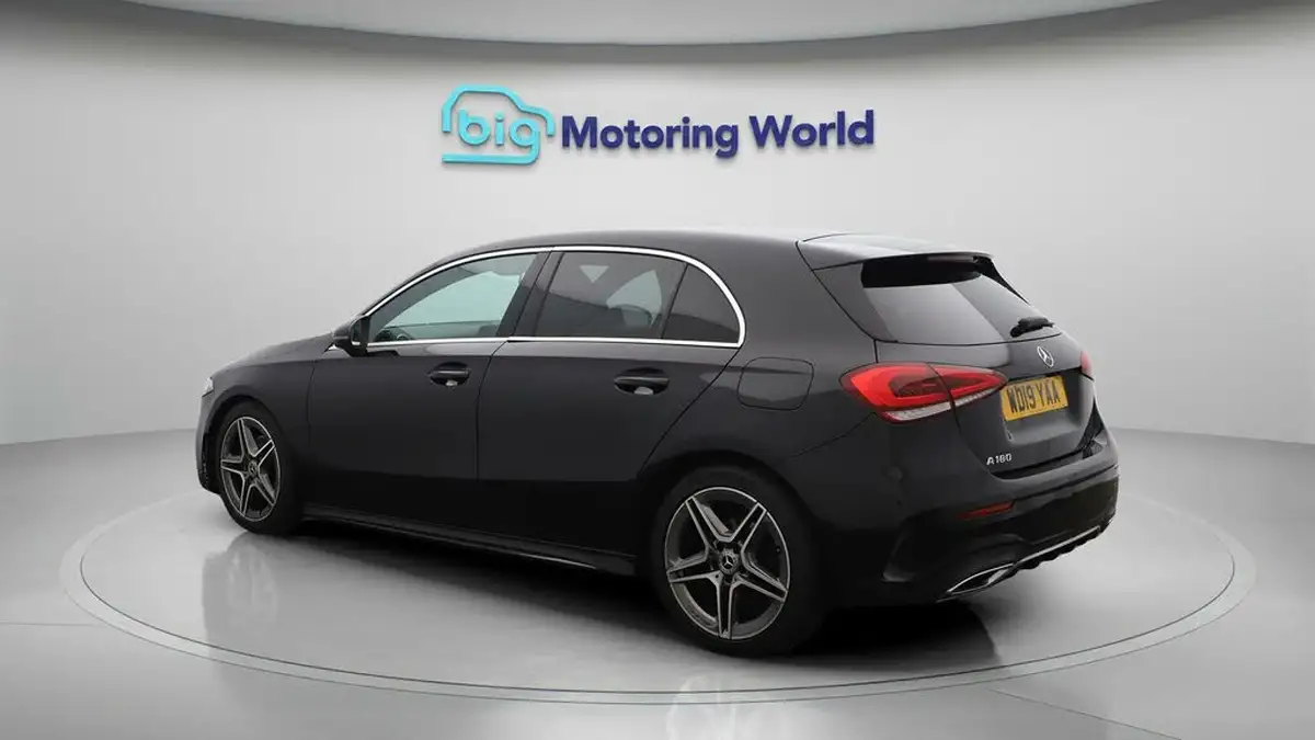 2019-mercedes-benz-a-class-13-a180-amg-line-hatchback-5d-big-5