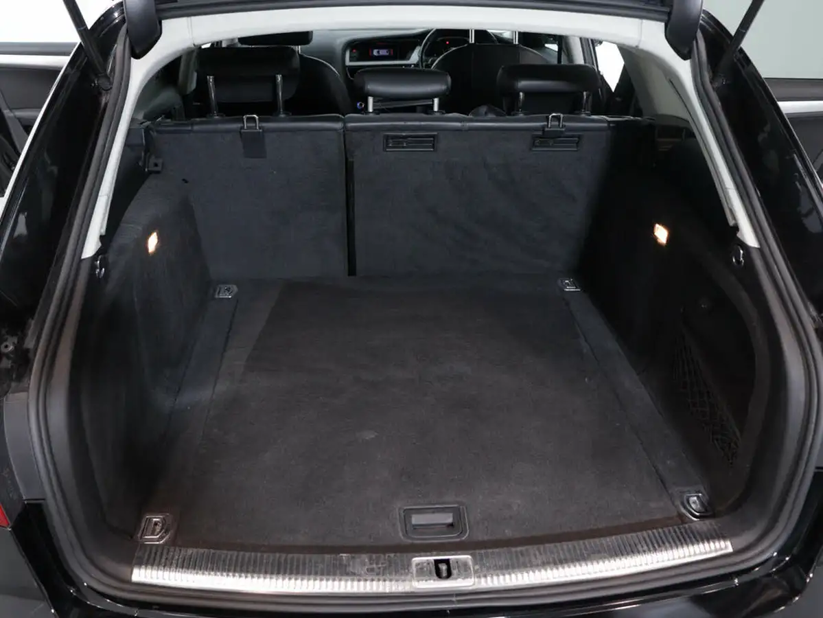 2015-audi-a4-avant-18-se-technik-170ps-big-44