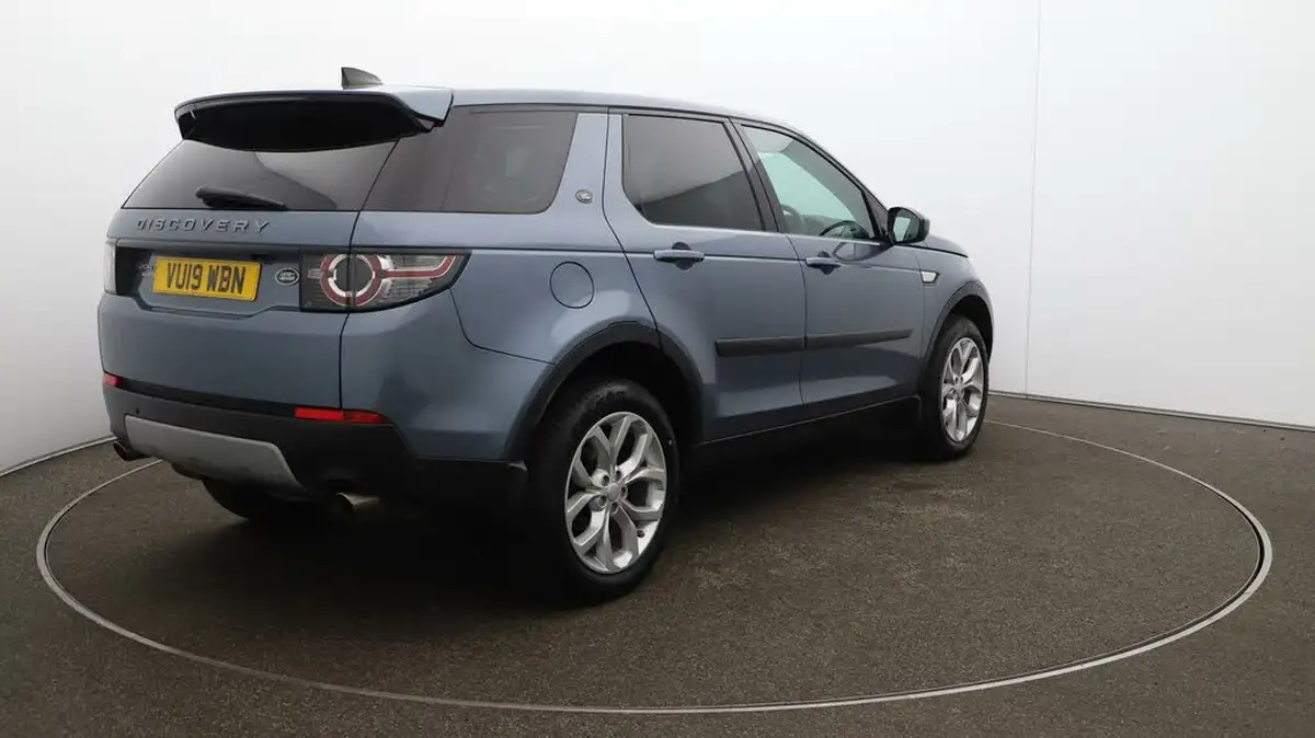 2019-land-rover-discovery-sport-20sd4-hse-big-55