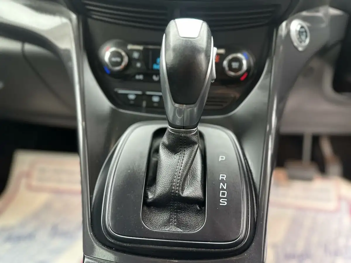 2014-ford-kuga-20tdci-titanium-163ps-awd-powershift-big-43