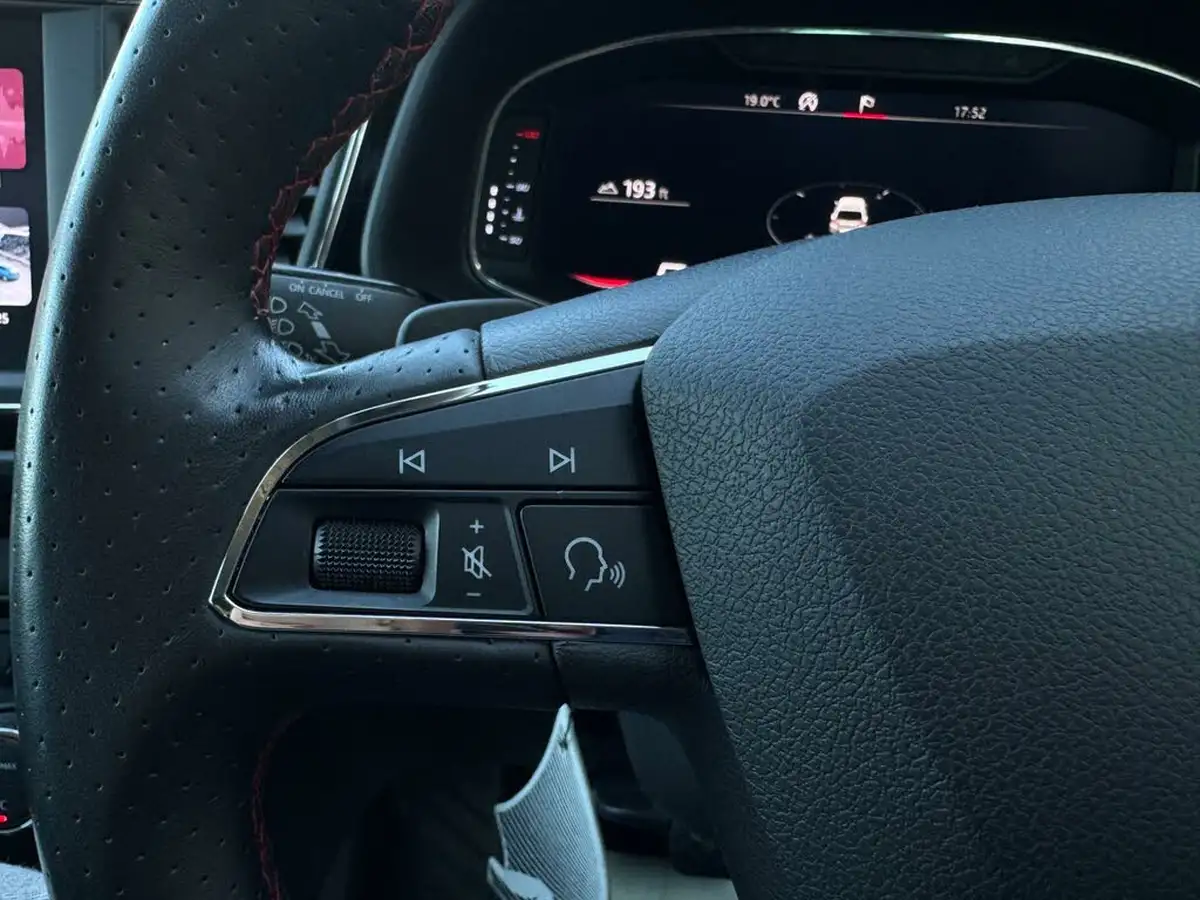 2019-seat-leon-15-tsi-evo-fr-sport-150ps-hatchback-dsg-big-60