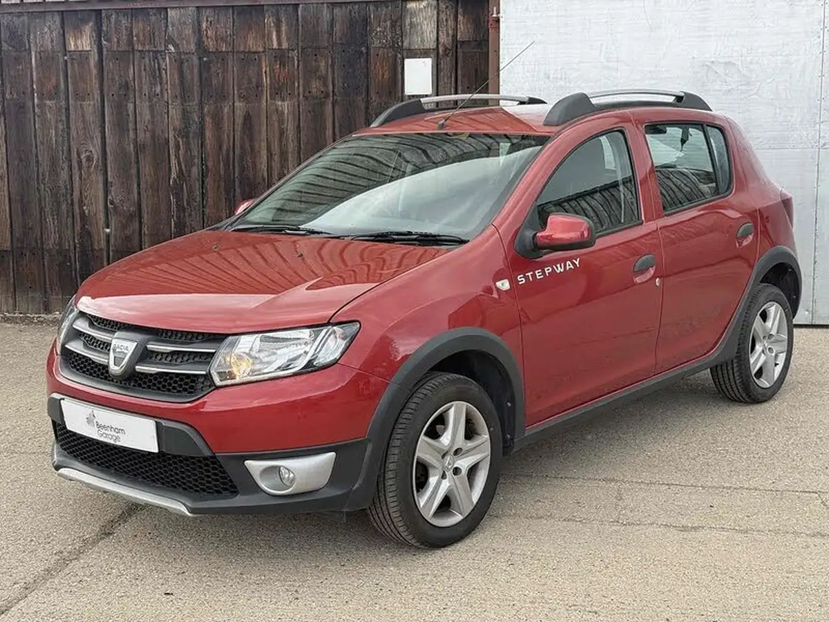 2015-dacia-sandero-stepway-15d-laureate-big-1