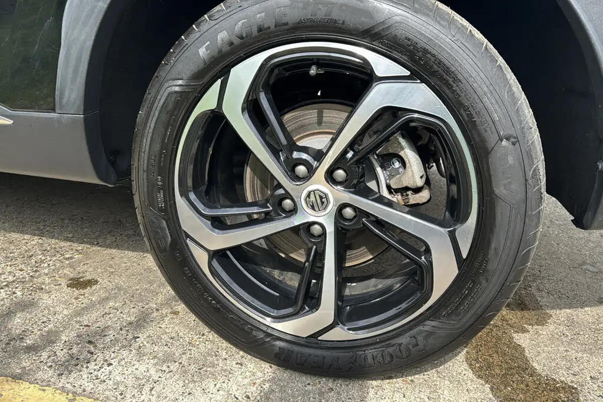 2023-mg-hs-15t-gdi-trophy-258ps-plug-in-hybrid-auto-big-29