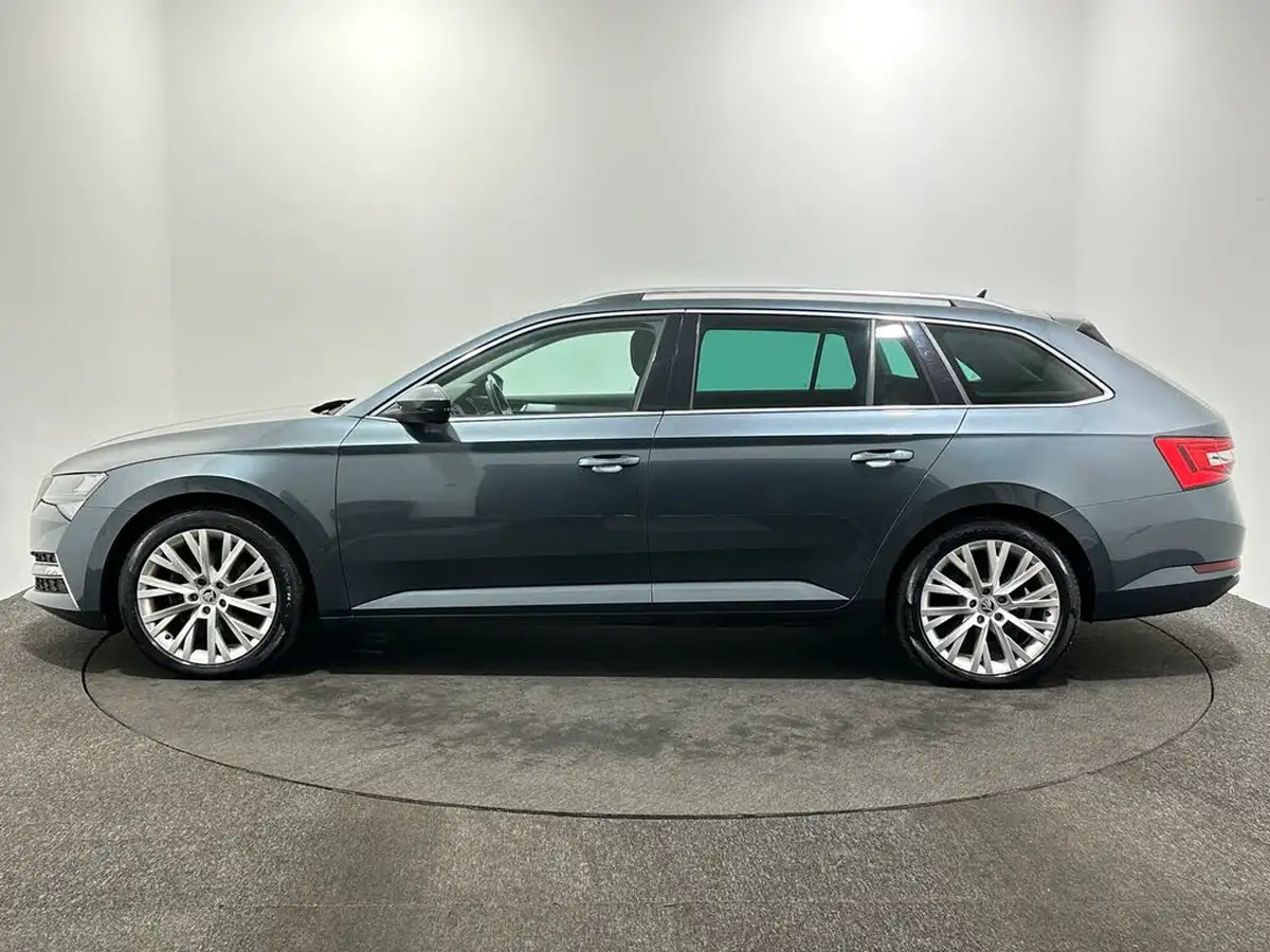 2020-skoda-superb-14-tsi-se-technology-estate-big-4