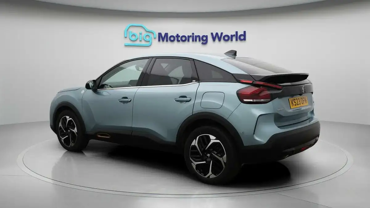 2023-citroen-c4-12-puretech-c-series-edition-eat8-big-5