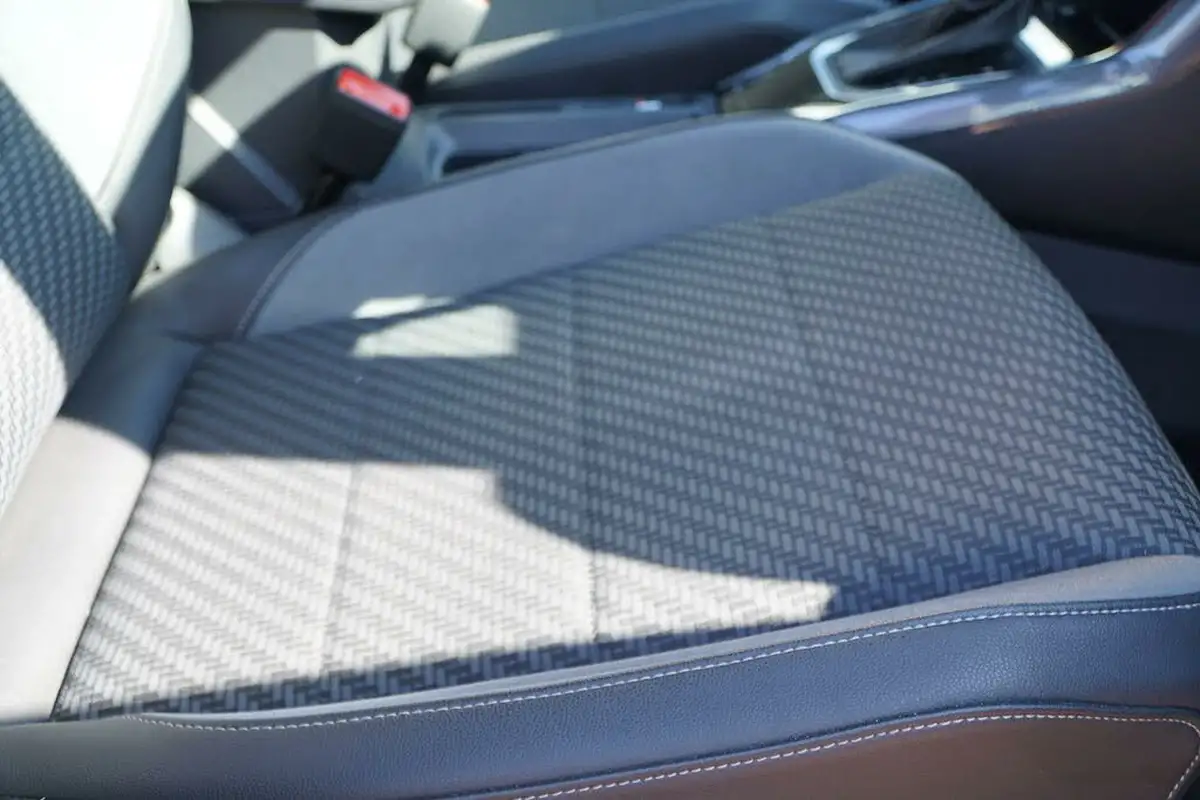 2020-volkswagen-t-roc-20tdi-r-line-dsg-big-48