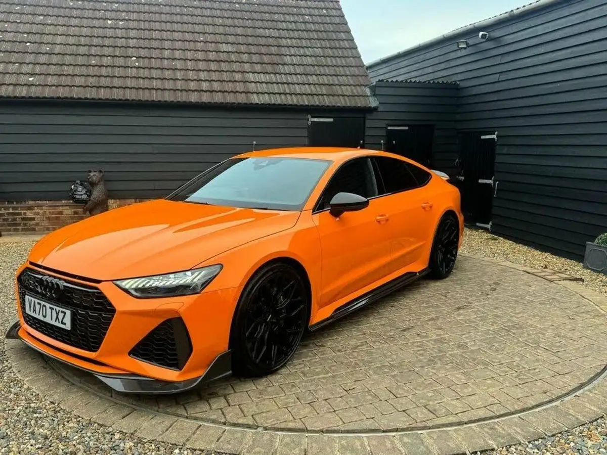 2020-audi-rs7-40-tfsi-carbon-black-big-45