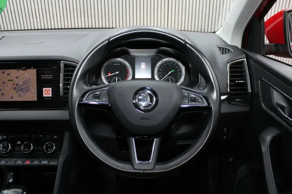 2018-skoda-karoq-15-tsi-edition-ss-dsg-big-13