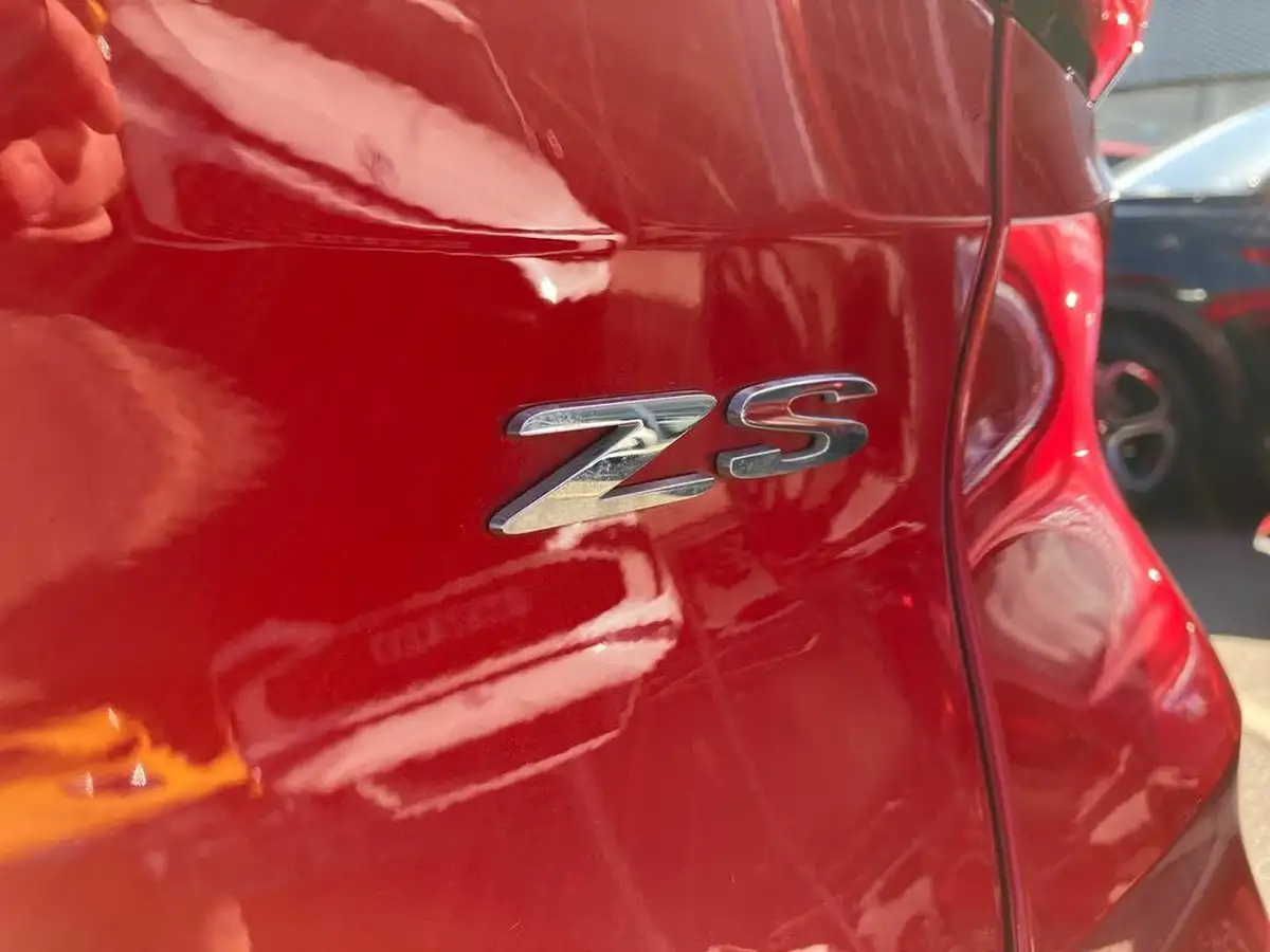2024-mg-zs-suv-10t-gdi-exclusive-big-39