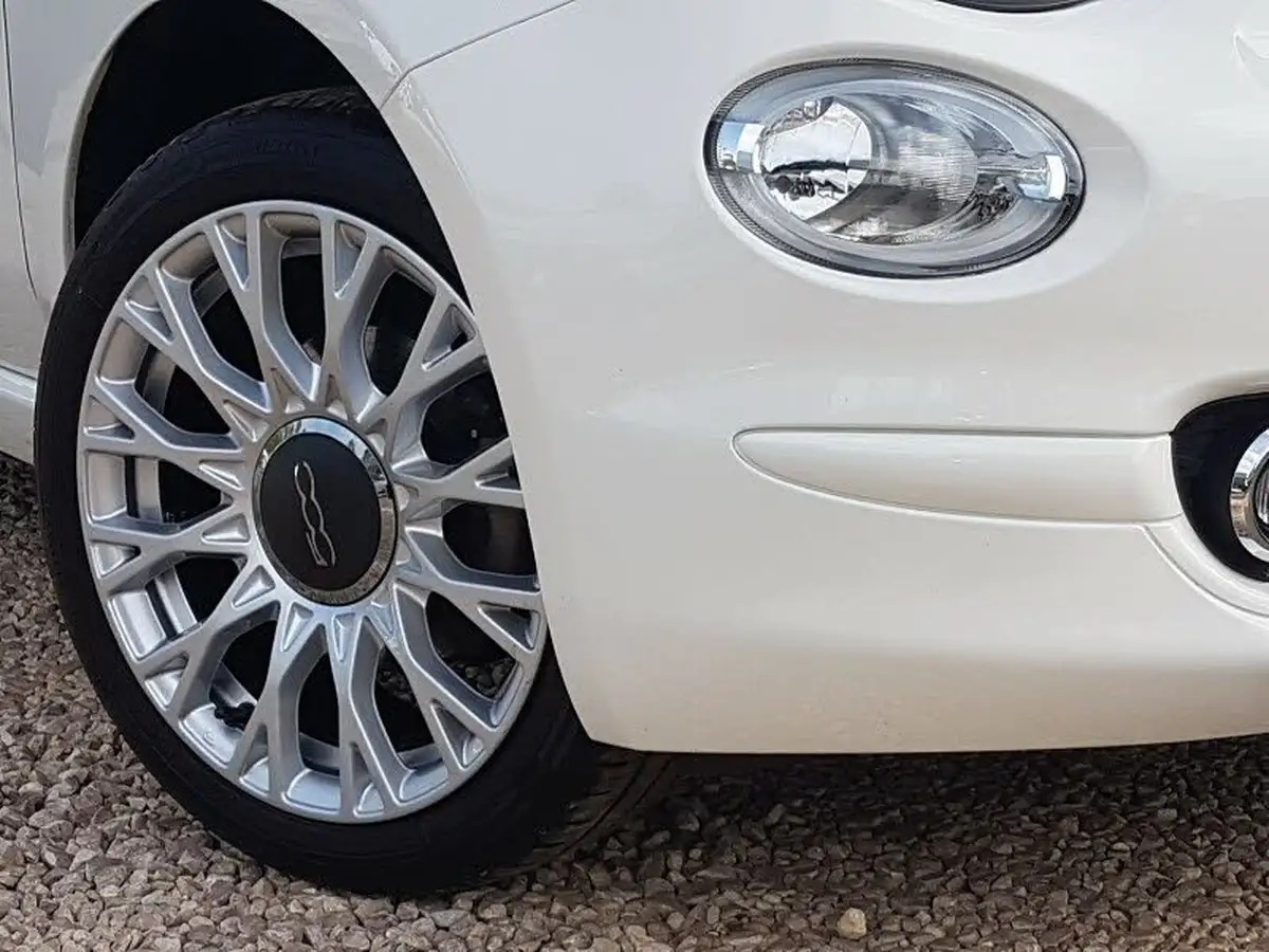 2022-fiat-500-10-dolcevita-big-8