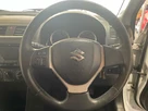 2012-suzuki-swift-12-attitude-3d-small-27