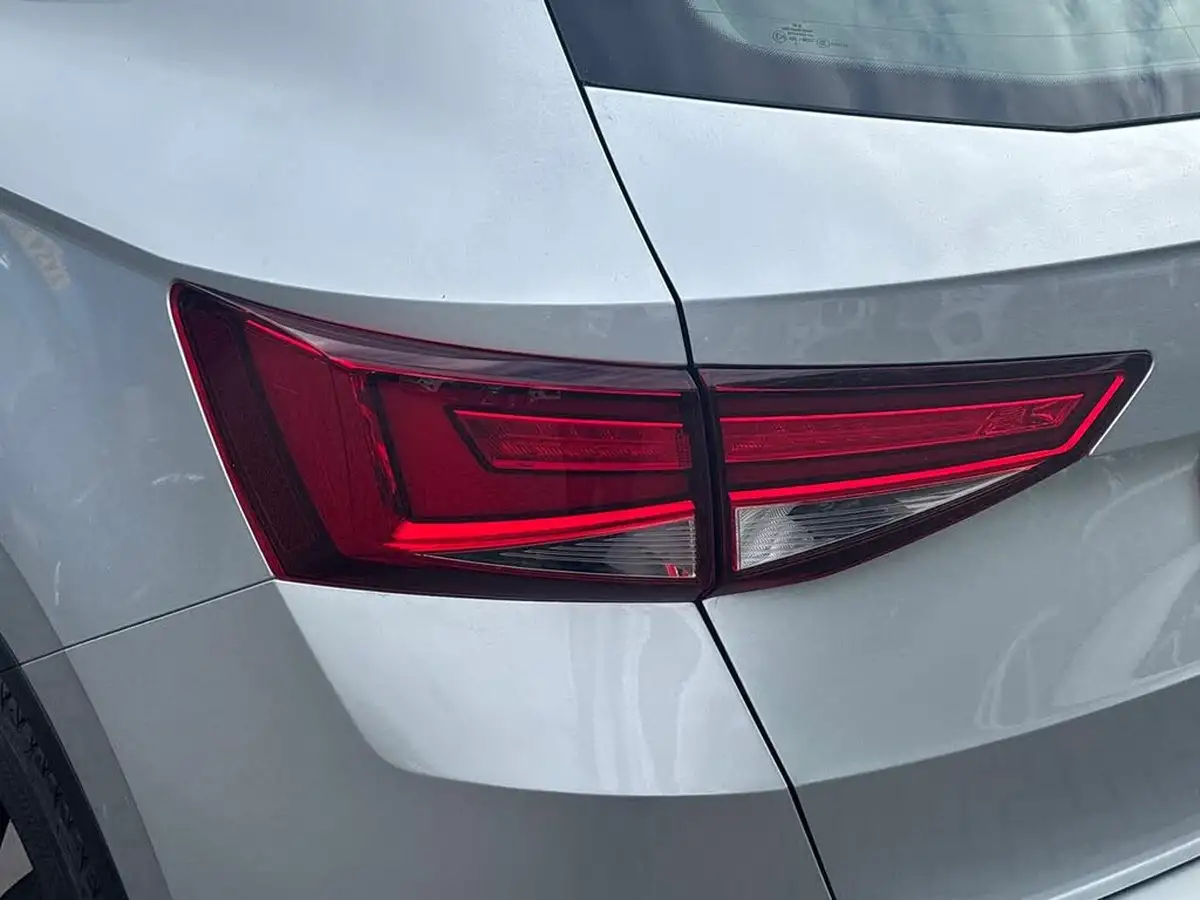 2025-seat-ateca-15-ecotsi-se-technology-dsg-big-19