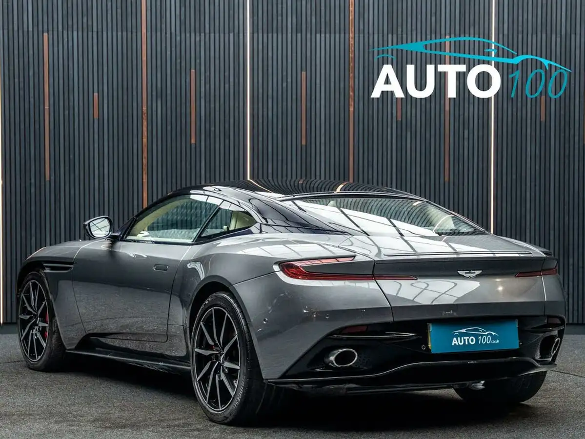 2016-aston-martin-db11-52-v12-launch-edition-big-2