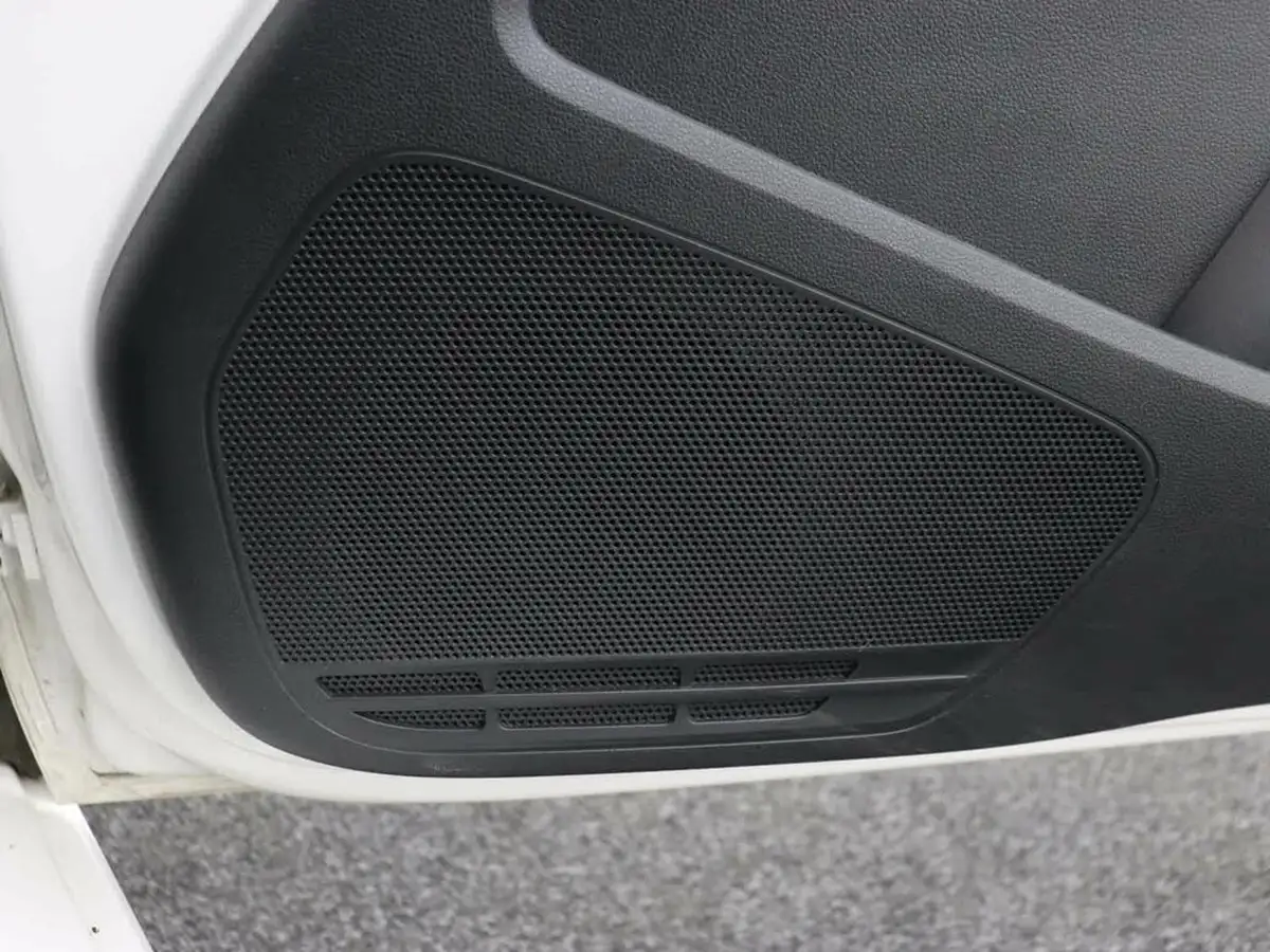 2017-seat-mii-10-design-mii-5d-big-30