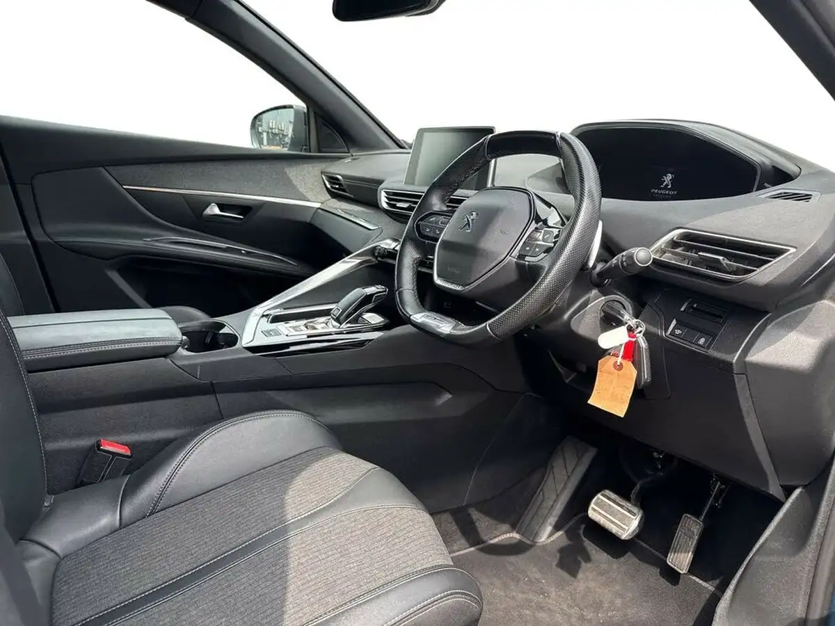 2020-peugeot-5008-suv-15-bluehdi-gt-line-eat8-big-14