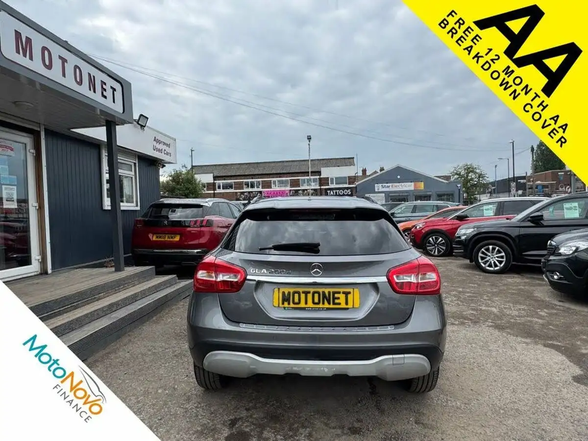 2019-mercedes-benz-gla-class-21d-gla-200d-se-executivess-big-26