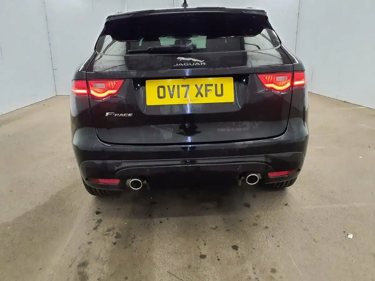 2017-jaguar-f-pace-30td-s-ss-big-5
