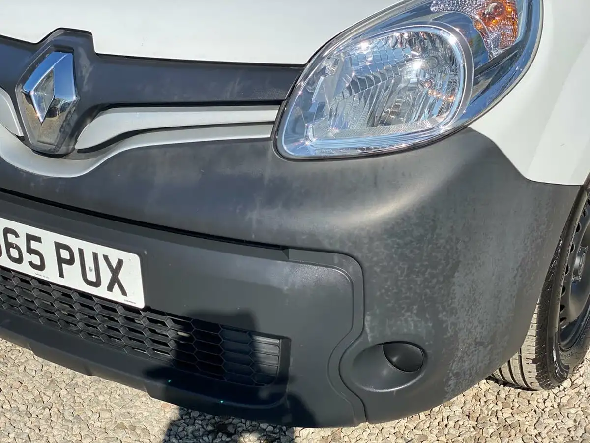2015-renault-kangoo-15td-ml19-dci-75-business-panel-big-24