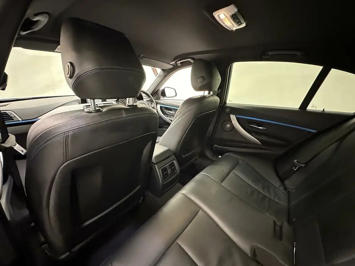 2017-bmw-3-series-20-320i-xdrive-m-sport-saloon-4d-auto-big-19