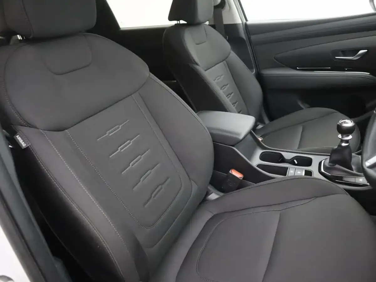 2024-hyundai-tucson-16-t-gdi-advance-160ps-big-10