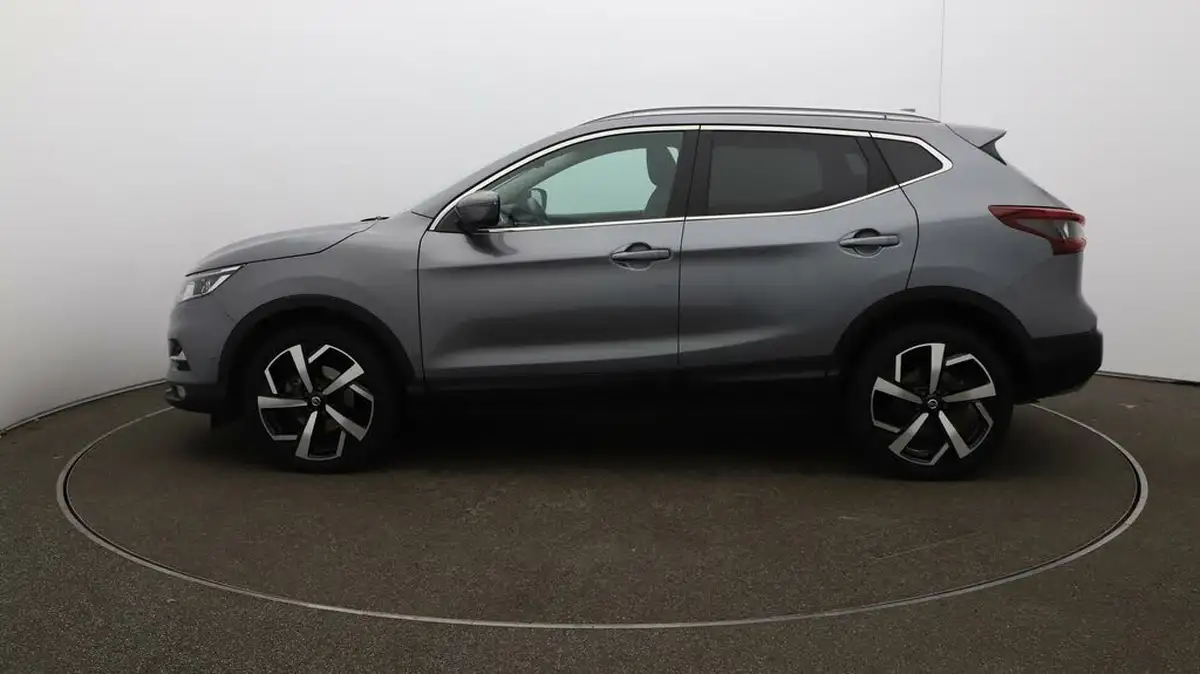 2019-nissan-qashqai-13-dig-t-tekna-160ps-dct-big-64