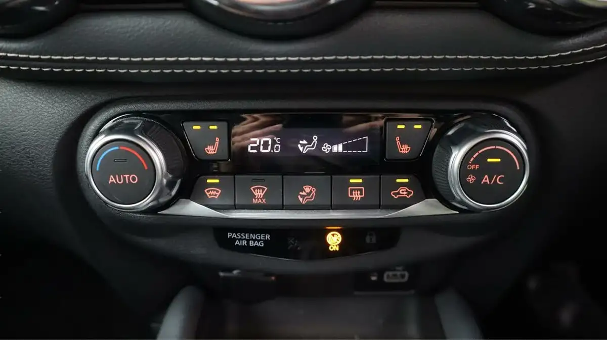 2021-nissan-juke-10-dig-t-tekna-117ps-dct-big-12