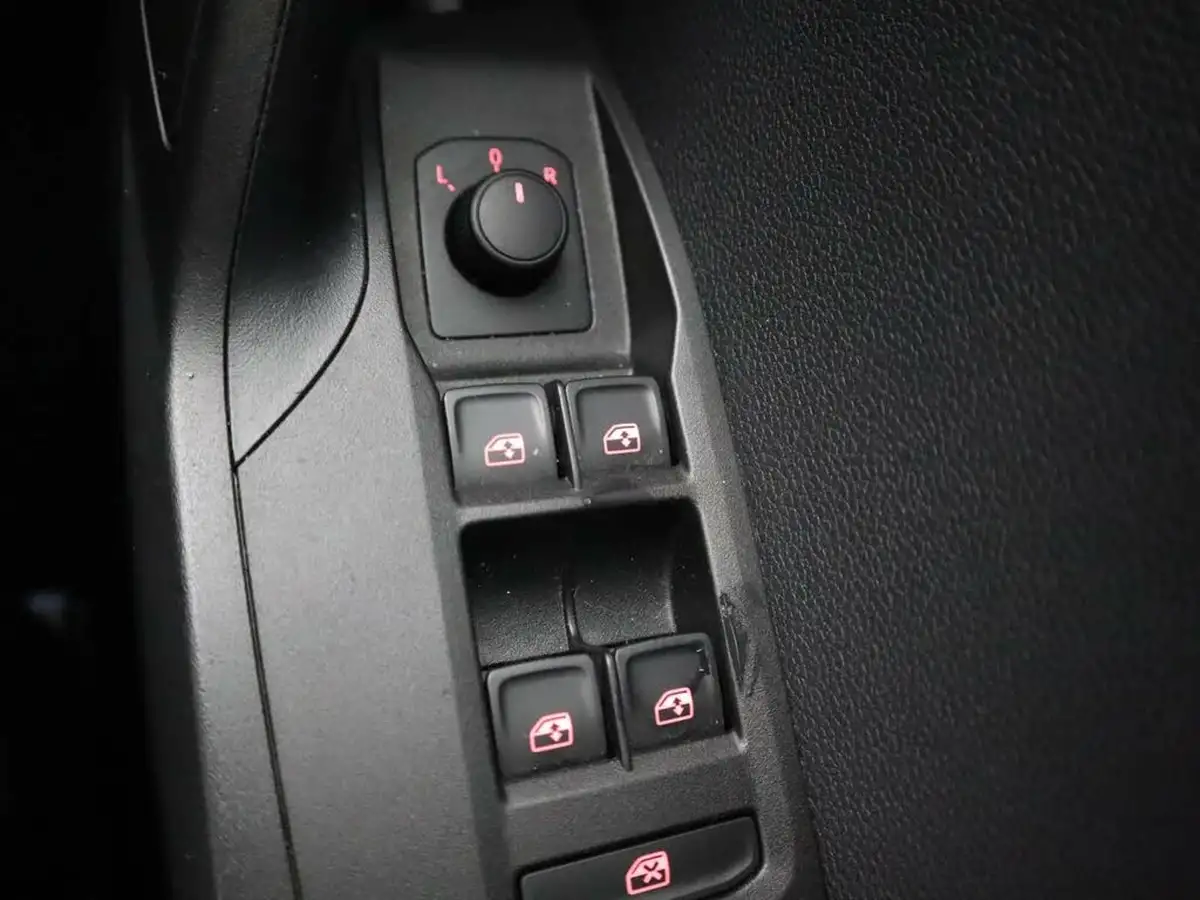 2022-seat-arona-10-tsi-evo-se-technology-big-37