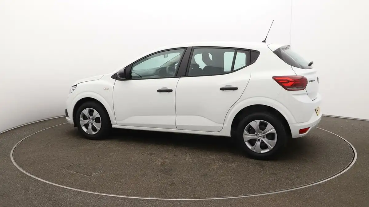 2021-dacia-sandero-10-sce-essential-big-44