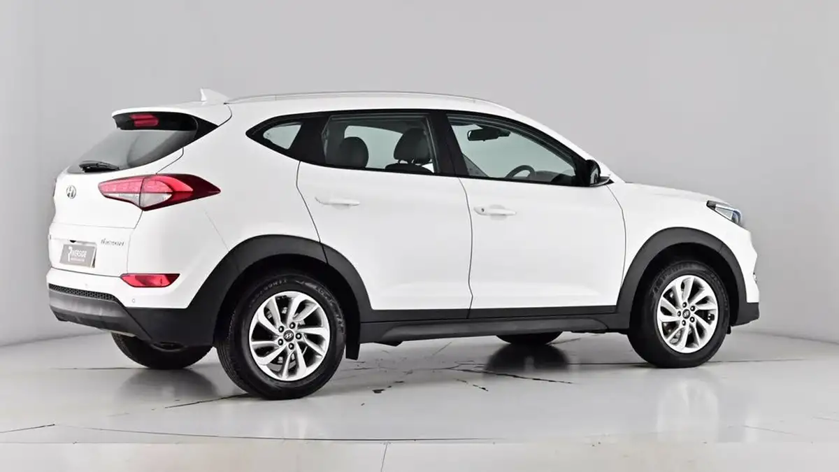 2018-hyundai-tucson-16-gdi-blue-drive-se-nav-big-73