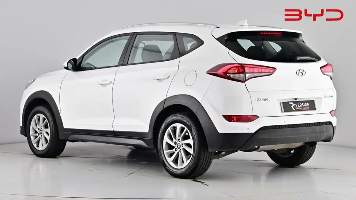 2018-hyundai-tucson-16-gdi-blue-drive-se-nav-big-1