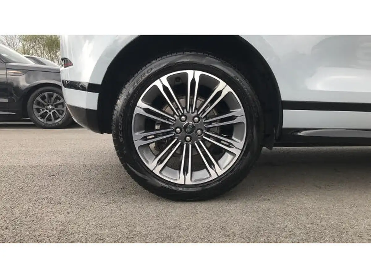 2024-land-rover-range-rover-evoque-20-d200-dynamic-hse-big-33