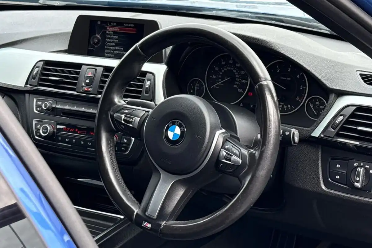 2015-bmw-3-series-20td-320d-xdrive-m-sport-184bhp-saloon-4d-big-31